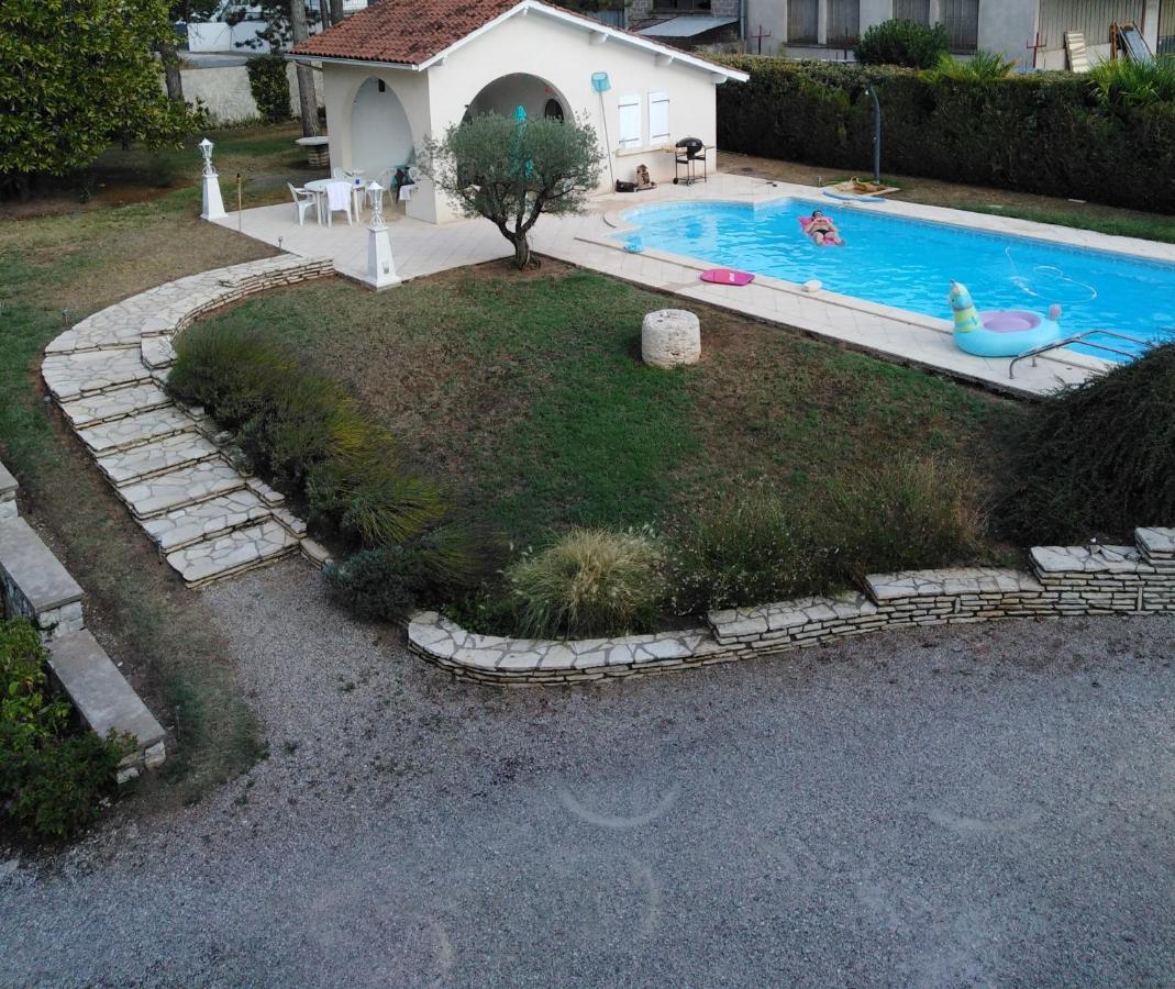 La Maison Basque Sainte-Livrade-sur-Lot Екстериор снимка