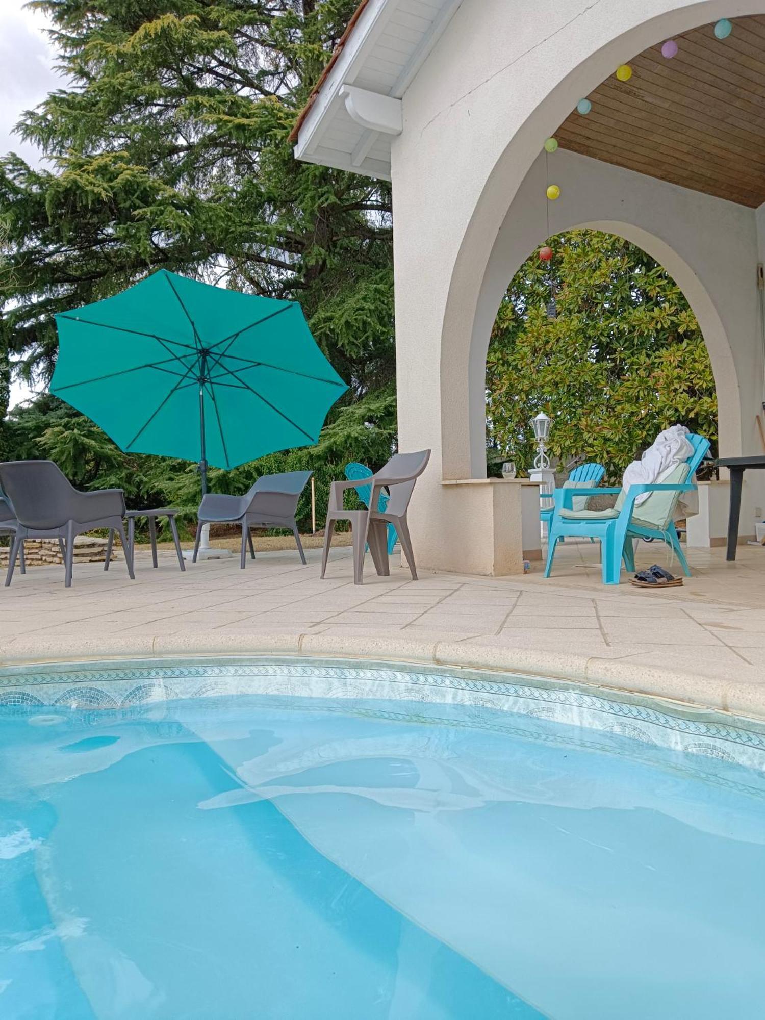 La Maison Basque Sainte-Livrade-sur-Lot Екстериор снимка