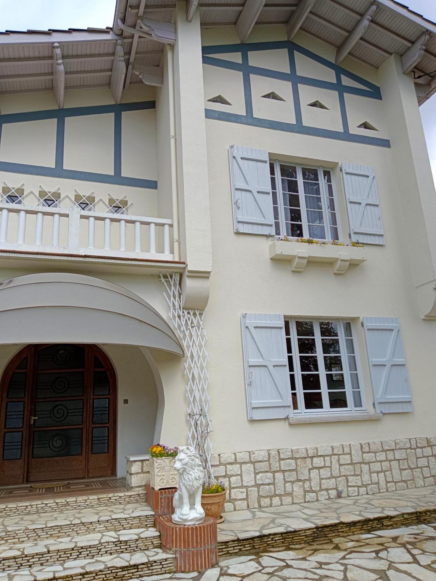 La Maison Basque Sainte-Livrade-sur-Lot Екстериор снимка