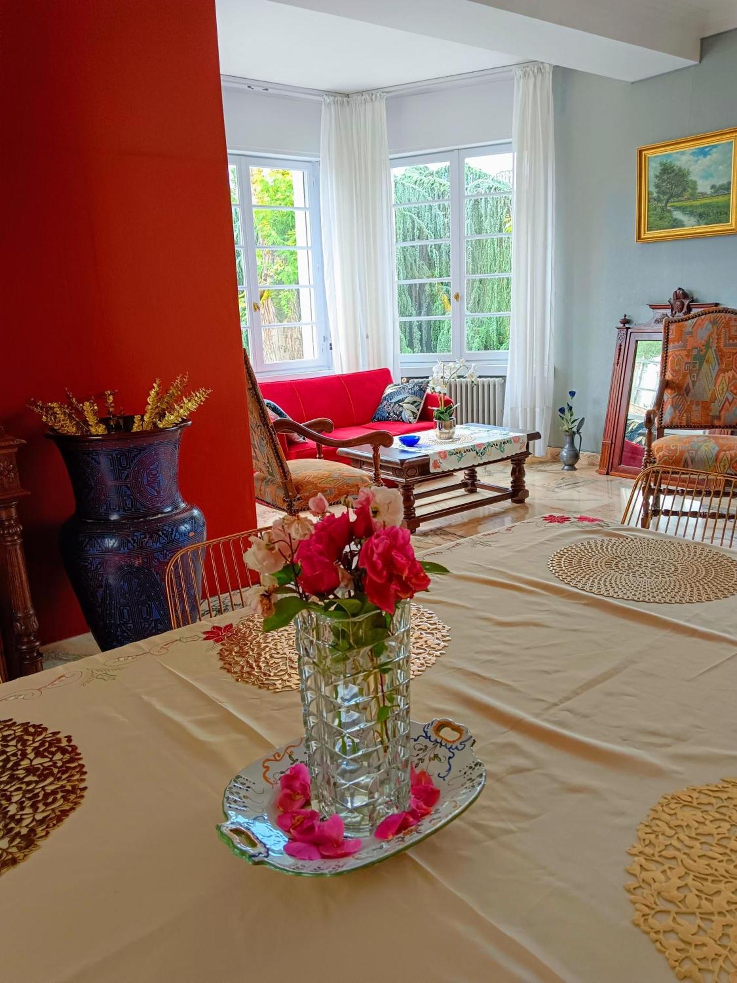 La Maison Basque Sainte-Livrade-sur-Lot Екстериор снимка
